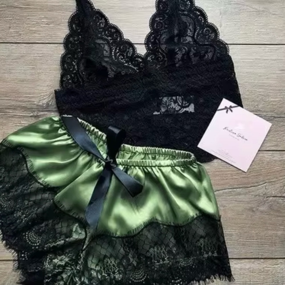 Elegant Black Lace and Green Satin Sleepwear Set
